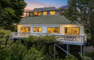 2 Tairua Heights, Tairua