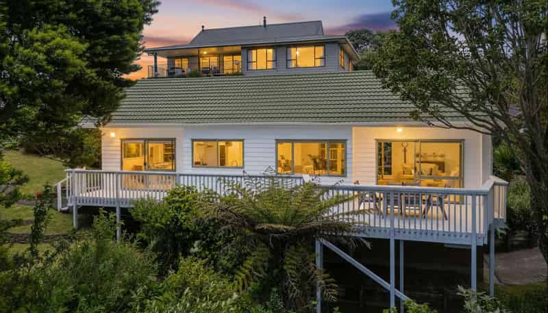 2 Tairua Heights, Tairua