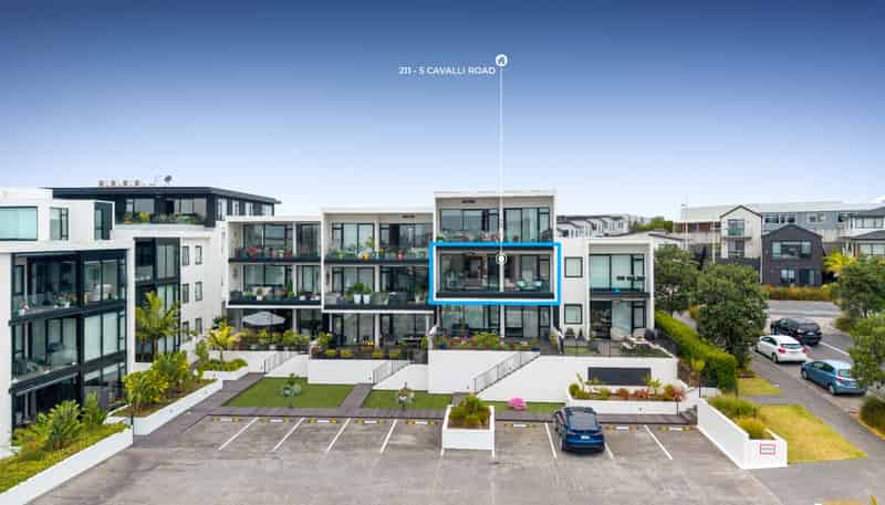 311/5 Cavalli Road, Long Bay