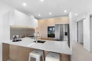 311/5 Cavalli Road, Long Bay