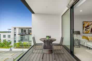 311/5 Cavalli Road, Long Bay