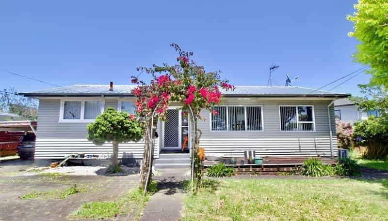 12 Olive Crescent, Papatoetoe