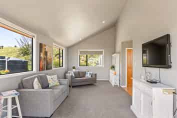 63 Okari Road, Cape Foulwind