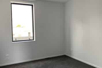 9/6 Trent St, Linwood