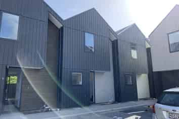 9/6 Trent St, Linwood