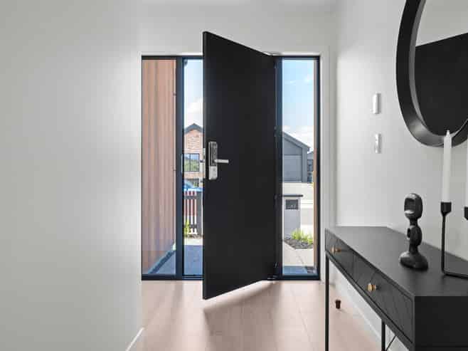 13 Halley Drive, Chartwell