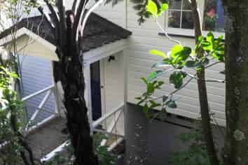 6 Margaret Street, Wadestown