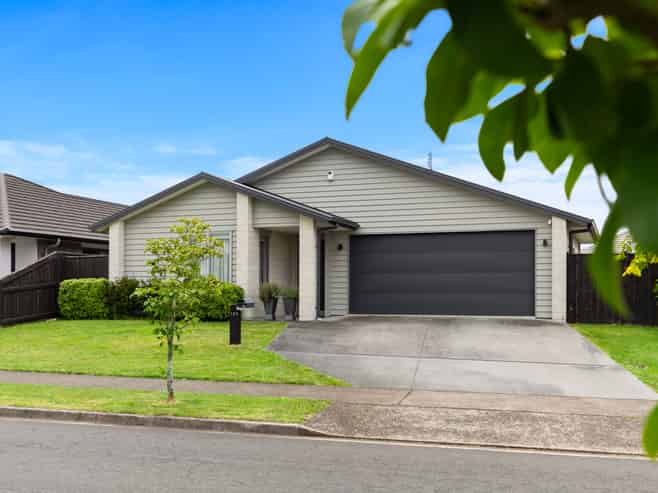 128 Puhirake Crescent, Pyes Pa