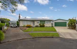 8 Hulme Place, Greenmeadows