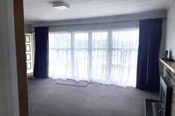 8 Hulme Place, Greenmeadows