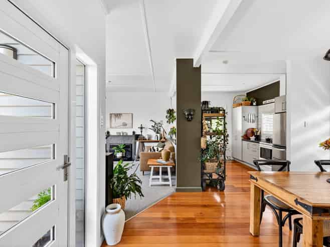 17 Gallipoli Road, Onekawa