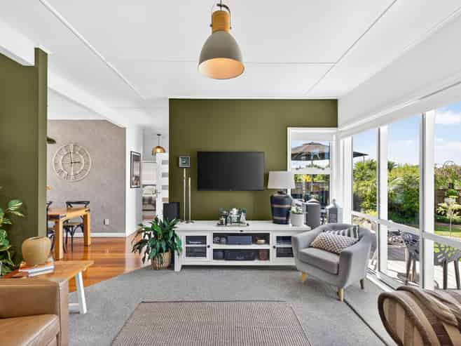 17 Gallipoli Road, Onekawa