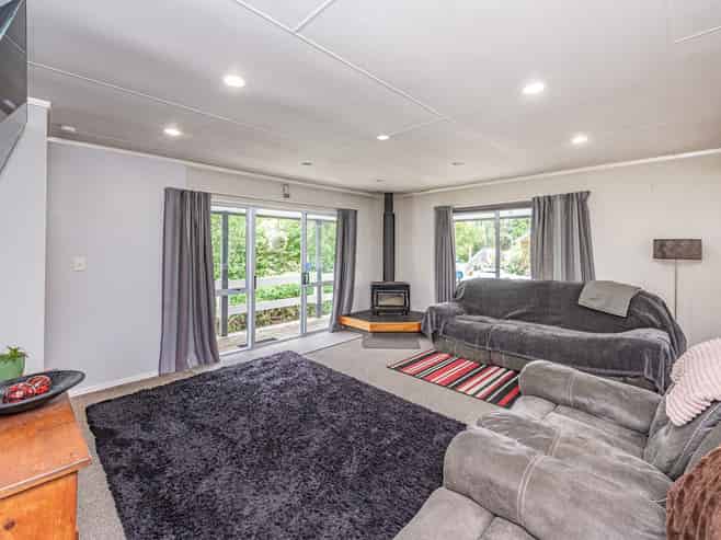 153 Mount View Road, Bastia Hill