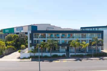 Affordable premise with three carparks