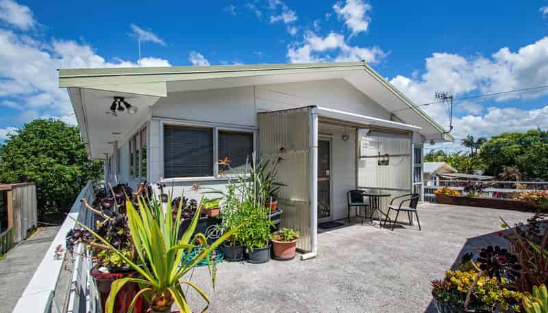  4/13 Fifth Avenue, Avenues