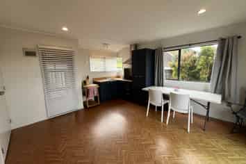 92C Verran Road, Birkdale