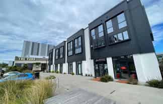 45m2 Commerical Space