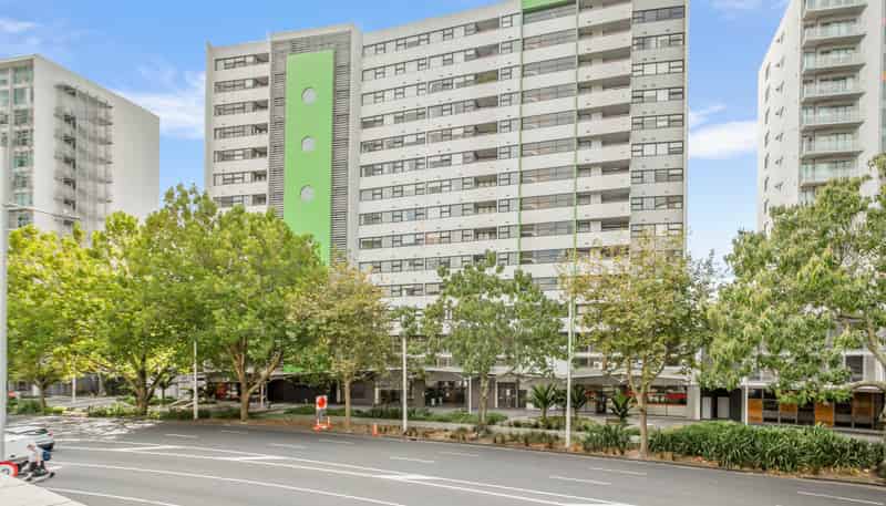 706/18 Beach Road, Auckland Central