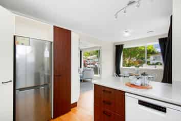 11 Karamea Grove, Wainuiomata