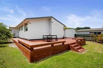 11 Karamea Grove, Wainuiomata