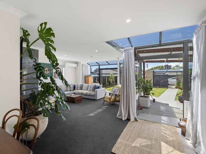 244 Herbert Street, Windsor