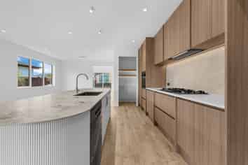 45 Tipu Crescent, Milldale