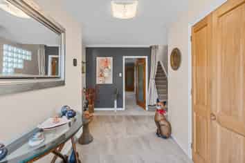 50 Leslie Street, Waitara