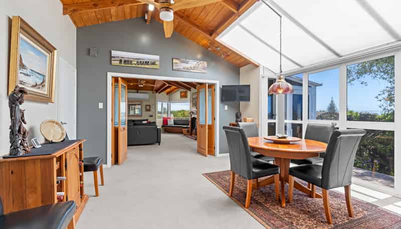 50 Leslie Street, Waitara