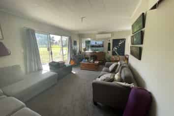 10 Glenn Street, Castlecliff