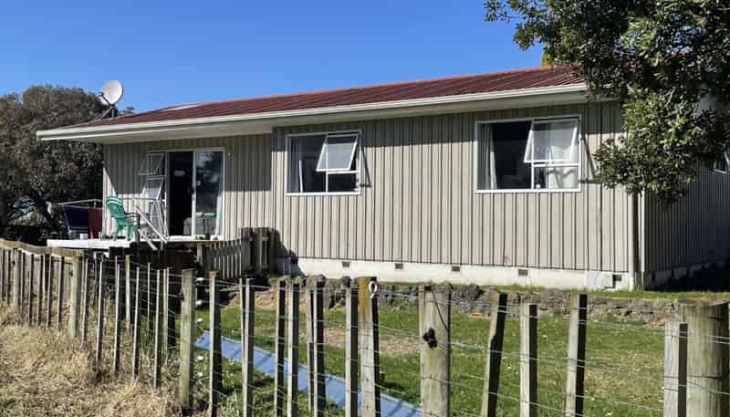 10 Glenn Street, Castlecliff