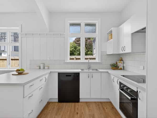 42A Shirley Road, Shirley