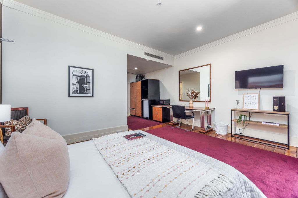 A Classic Heritage Studio with Rare Potential - Bild 6