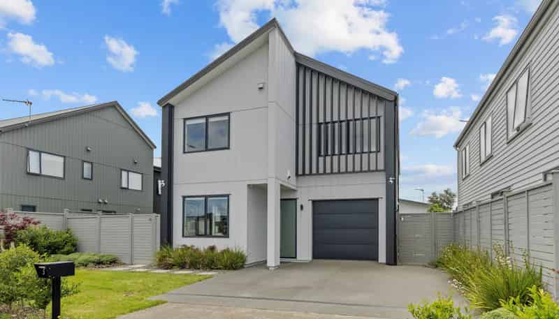 5 Parkmore Drive, Papakura