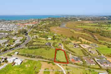 6 Te Awa Place, Red Beach