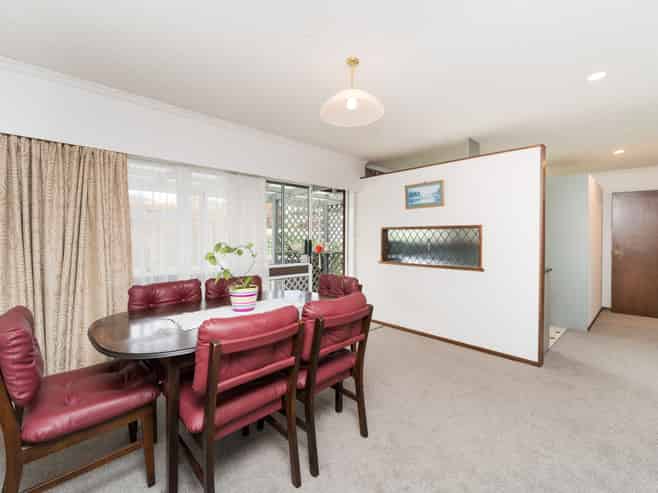 25 Chippendale Crescent, Highbury