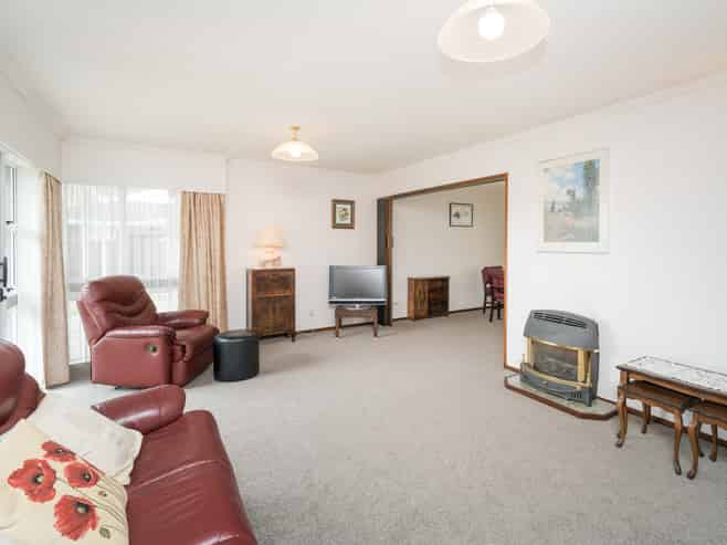 25 Chippendale Crescent, Highbury