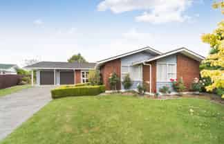 25 Chippendale Crescent, Highbury