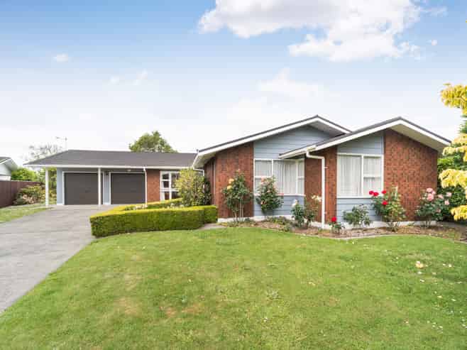 25 Chippendale Crescent, Highbury