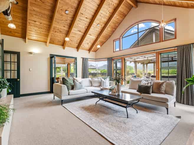 28 Kaipara Flats Road, Warkworth