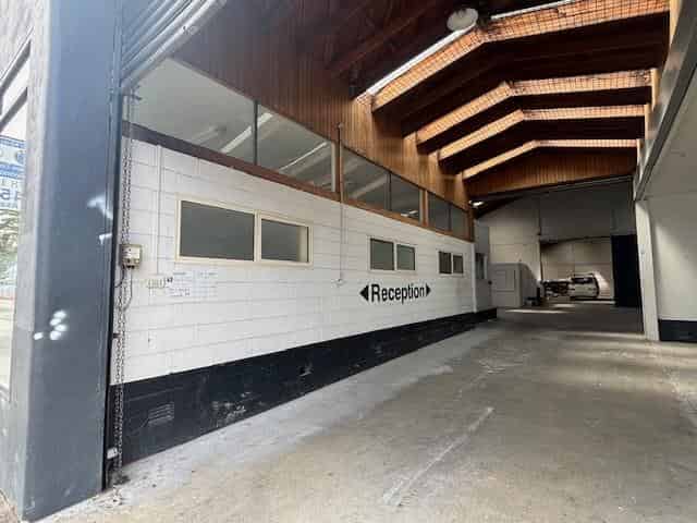 Prime Industrial Space with Unbeatable Exposure