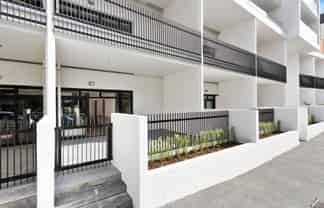 102E/13 Dundonald Street, Eden Terrace