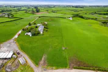 358 Opunake Road, Cardiff