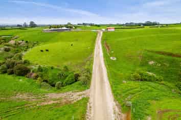 358 Opunake Road, Cardiff