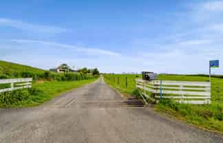 358 Opunake Road, Cardiff