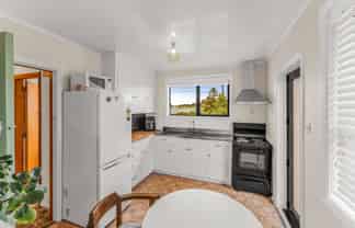 4 Kowhai Street, Highfield