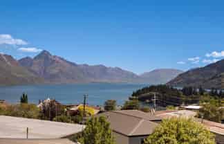 20 Panorama Terrace, Queenstown Central
