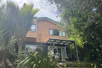 Auckland - Address withheld