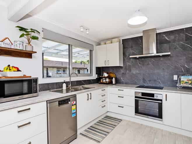 69 Racecourse Road, Glengarry