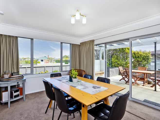 69 Racecourse Road, Glengarry