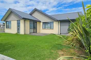 51 Halifax Drive, Waipu